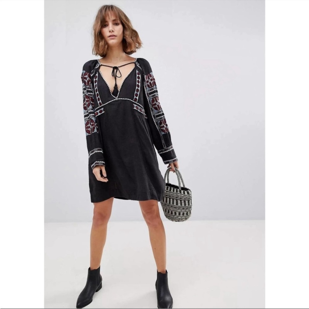 Free People All My Life Mini Dress Embroidered Bohemian Festival size medium